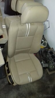BMW X3 E83 2.0d 2008 světlé kožené sedačky za 2000 sada - 2