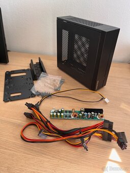PC Mini ITX skřín ChiefTec Compact IX-03B - 2
