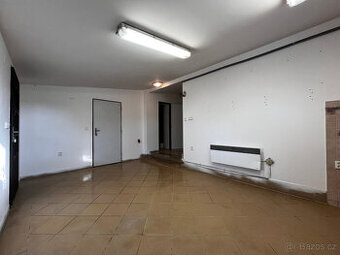 Pronájem ateliéru, skládku 30m2 - 2