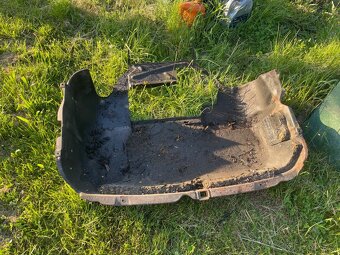 VW T4 kryt motoru ruzne verze sahary, chladicove steny - 2