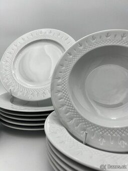 Talířová souprava, sada talířů - 2