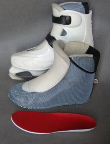 Dívčí lední skeletové brusle TECNO PRO WHT vel. 34 - 2