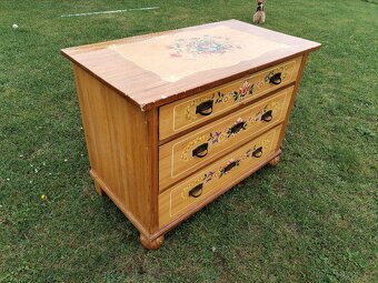 Ručně malovaná komoda - 2