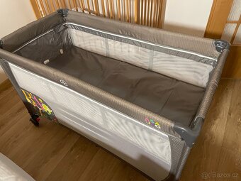 Cestovní postýlka - 2