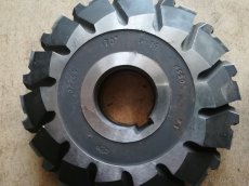 TVAROVÉ FRÉZY, NOVÉ - 2