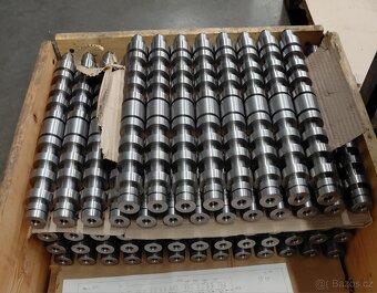 Sportovní vačková hřídel Favorit / Felicia / Fabia - 2