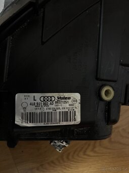 Audi q7 světlomet - 2