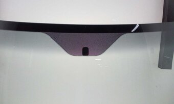 Ford Ranger čelní sklo - 2