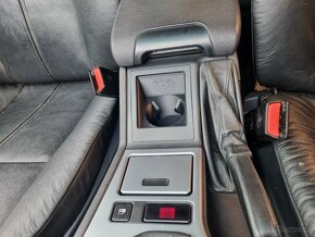 Držák na nápoje BMW E39 - 2