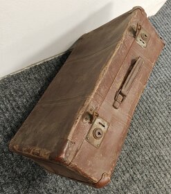 Starožitný cestovní kufr - 2