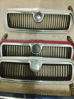 Škoda  octavia 1  maska   cen 300 kč - 2