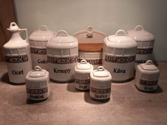 Starožitné kořenky - 2