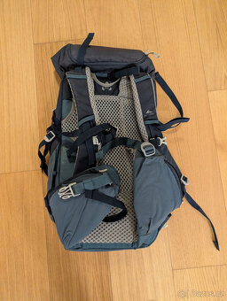 30l Batoh z Decathlonu - 2