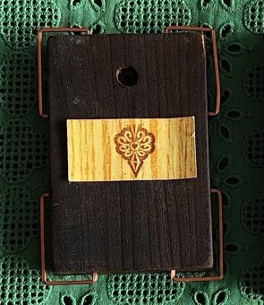 Prodá 2 dřevěné obrázky Dáma s hranostajem - 2