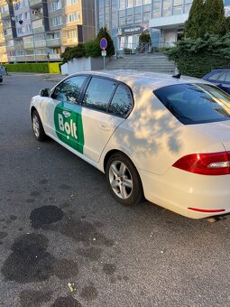 Škoda Superb - 2