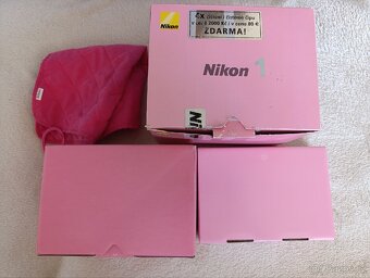 Nikon 1 J1 Pink Boxed + Objektivy - 2