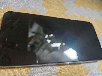 Samsung S22 256GB zelená - 2
