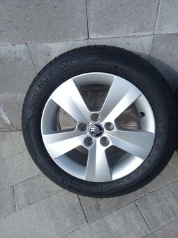 Originál alu kola skoda rapid - 2