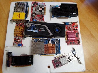 Sbírka PC hardware - 2