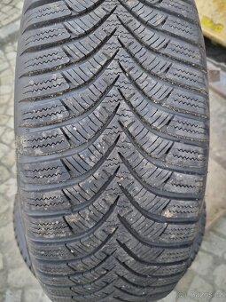 195/65/15 zimni pneu CONTINENTAL a BF GOODRICH 195/65 R15 - 2