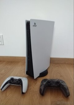 PlayStation 5 s mechanikou - 2