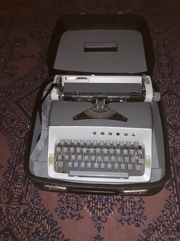 Psací stroj Consul s kufříkem - 2