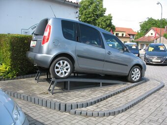 Roomster 1,2 TSi-63 kW, 139.000,-Kč - 2