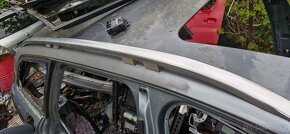 Hagusy stresni nosice audi A6 4F avant - 2