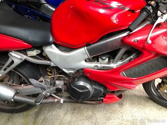 Honda vtr 1000 - 2