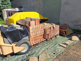 Daruji za odvoz zbytky ze stavby - 2