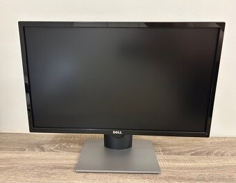Monitor PC Dell - 2