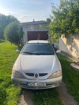 Renault Megane - 2