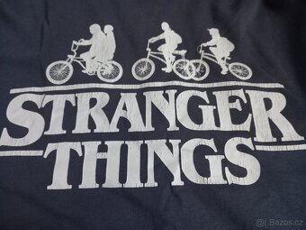 Mikina Stranger Things vel. 158 s kapucí 158 - 2