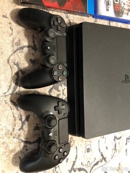 Ps4 Slim 1tb + Hry - 2