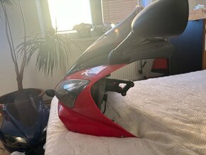 Predek na Yamaha R1 00-01 - 2