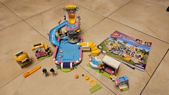LEGO Friends 41313 Heartlake Summer Pool - 2