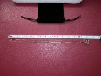 Starožitný přívěsek s řetízkem s českými granáty - 2