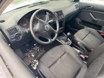 VW Golf 4 1,6 na díly - 2