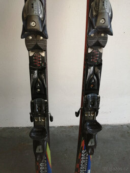 Prodám velmi zachovalé lyže zn. ATOMIC výška 170 - 2