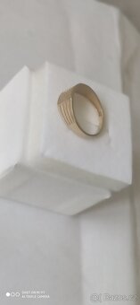 Zlatý prsten dámský vel.58 se zirkony - 2