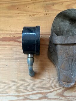 Měřic tlaku vzduchu - 2