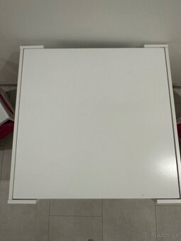 Dětský stoleček se židlemi - 2