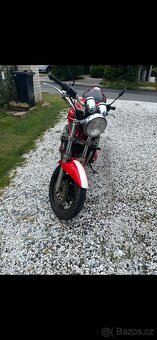 Suzuki Bandit 600 - 2