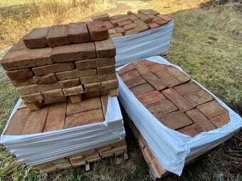Staré pálené cihly - 2
