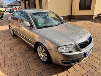 Škoda Superb 2.0TDI 103Kw Elegance - 2