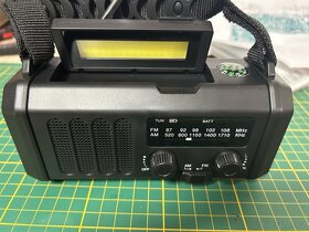 multifunkční rádio s powerbankou 10000mah - 2