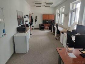Nájem prostorné kanceláře (35 m²), Přerov - 2