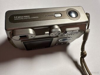 Samsung Digimax 301 Retro - 2