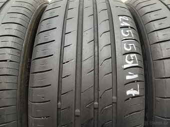 Letní pneu 215/55/17 Nexen - 2