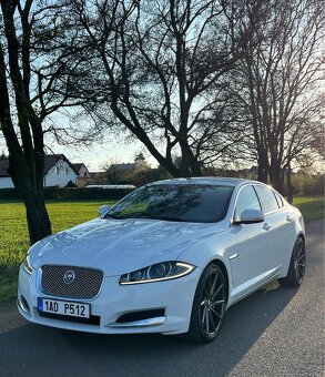 JAGUAR XF 250 3.0 tdi (202kw) 2012 rok - 2